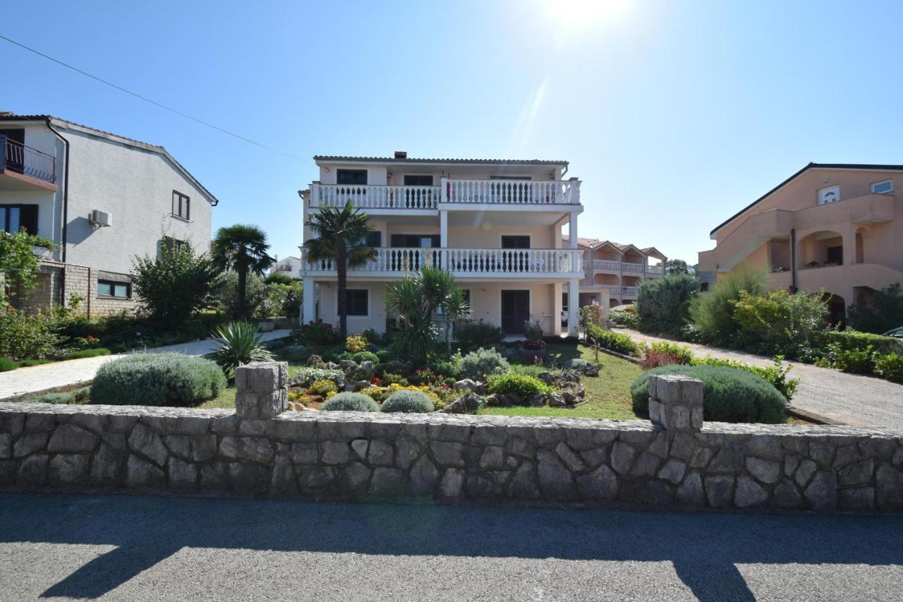 Apartments Marinela ニヴィーチェ エクステリア 写真